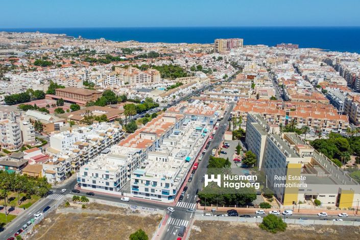 Image No.26-2 Bed Apartment for sale