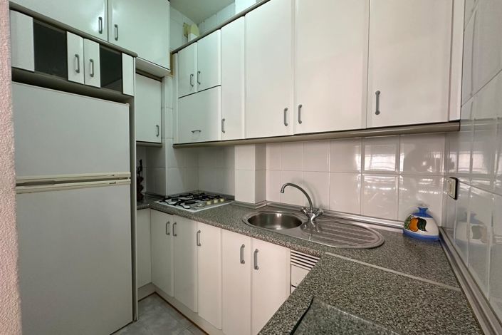 Image No.7-2 Bed Townhouse for sale