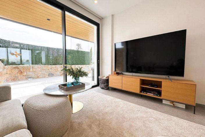 Image No.13-2 Bed Apartment for sale