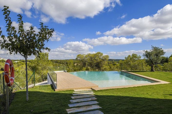 Image No.18-2 Bed Apartment for sale