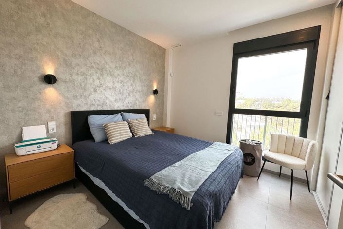 Image No.8-2 Bed Apartment for sale