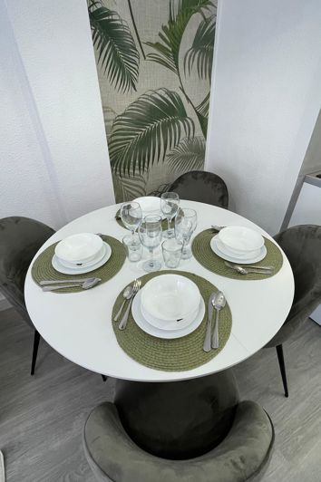 Image No.10-2 Bed Apartment for sale