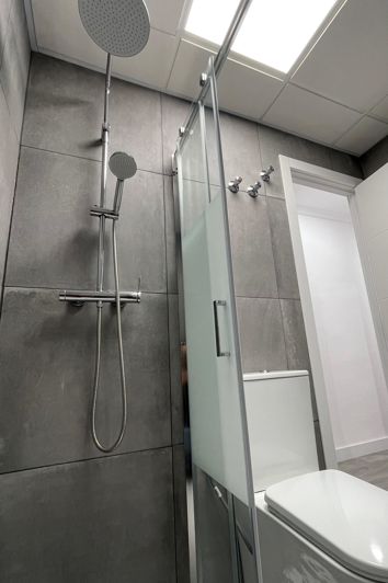 Image No.18-2 Bed Apartment for sale