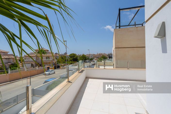 Image No.2-3 Bed Villa for sale