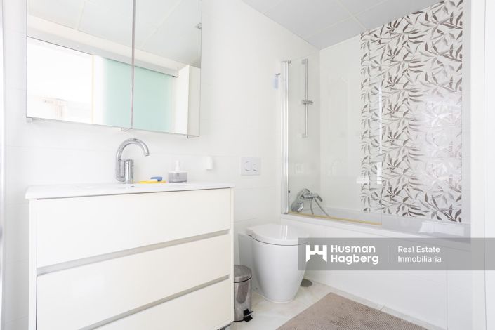 Image No.21-3 Bed Villa for sale