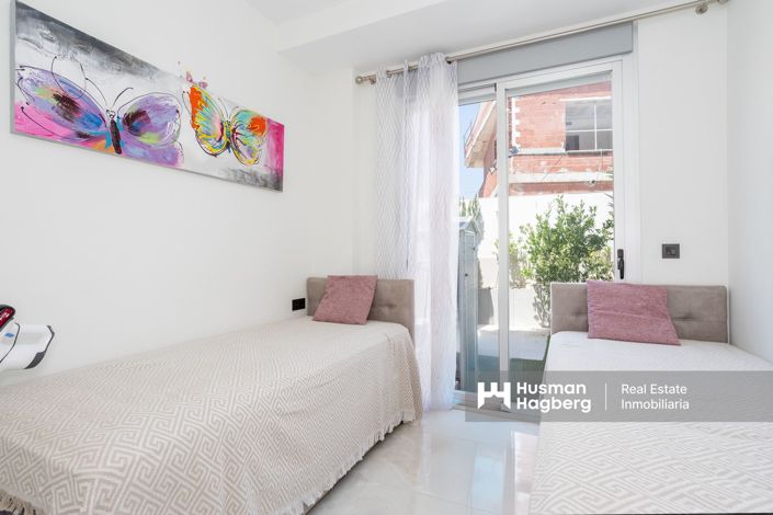 Image No.7-3 Bed Villa for sale