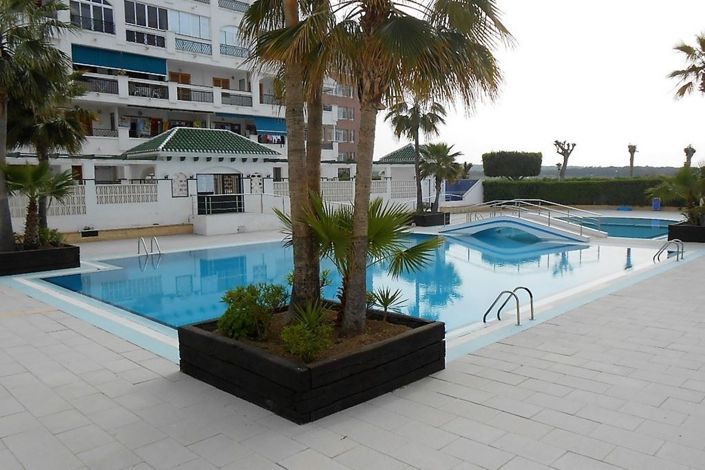 Image No.1-Appartement de 1 chambre à vendre à La Mata