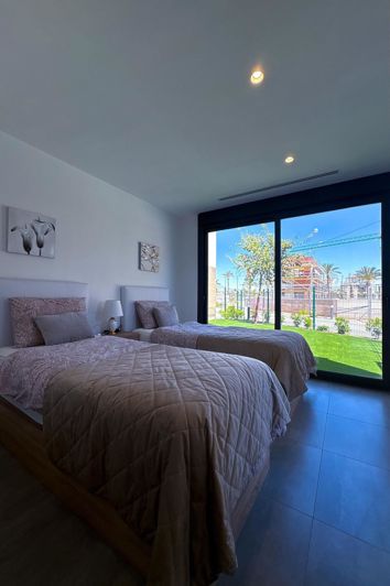 Image No.20-3 Bed Villa for sale