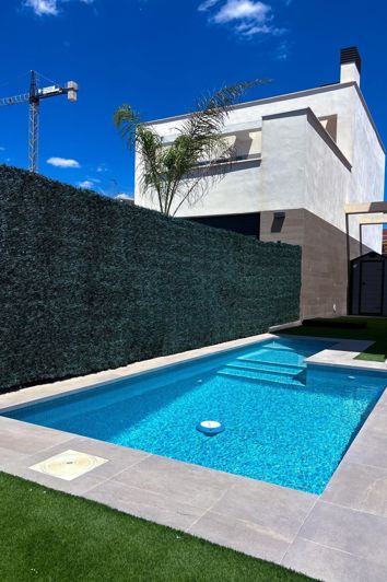 Image No.26-3 Bed Villa for sale