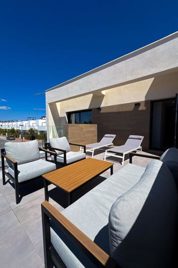 Image No.3-3 Bed Villa for sale