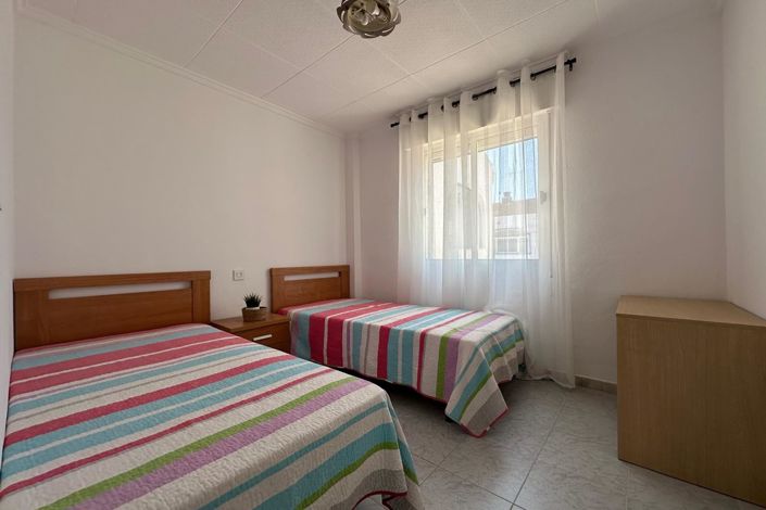 Image No.8-2 Bed Apartment for sale