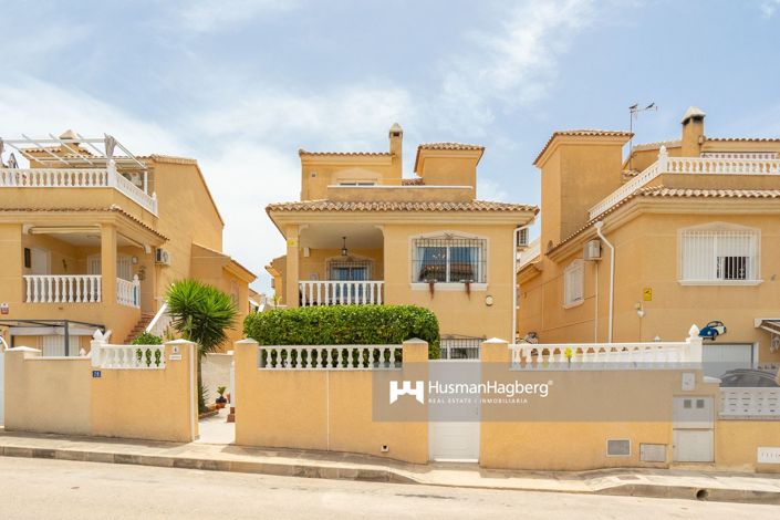 Image No.1-5 Bed Villa for sale