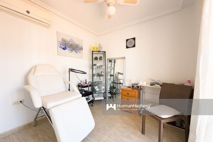 Image No.23-3 Bed Townhouse for sale