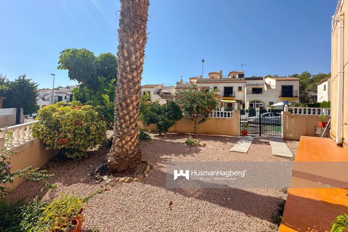 Image No.8-3 Bed Townhouse for sale