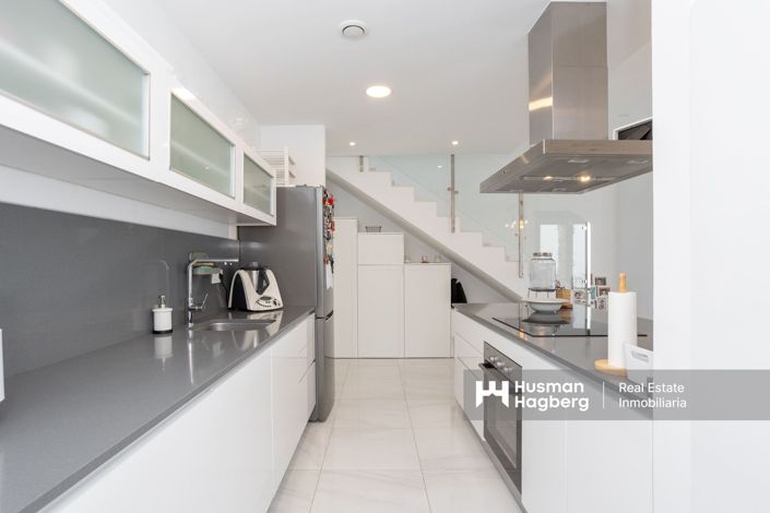 Image No.12-3 Bed Villa for sale