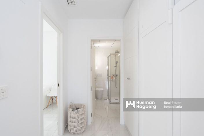 Image No.13-3 Bed Villa for sale