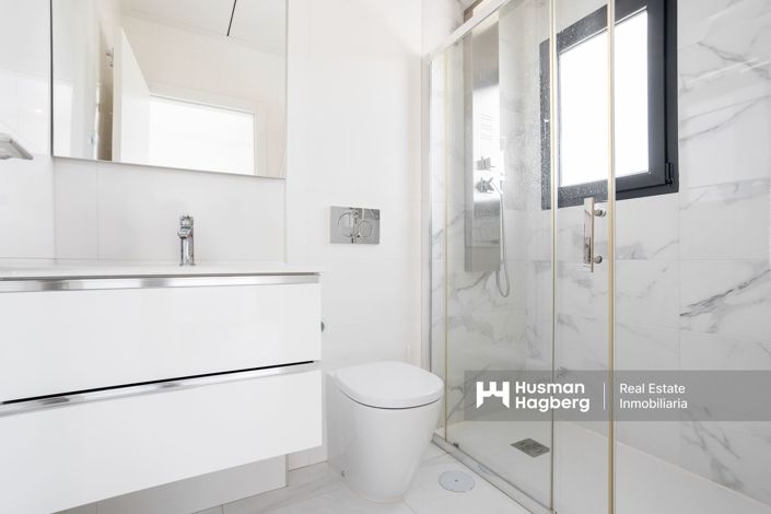 Image No.26-3 Bed Villa for sale