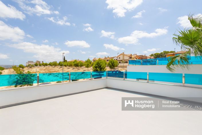 Image No.28-3 Bed Villa for sale