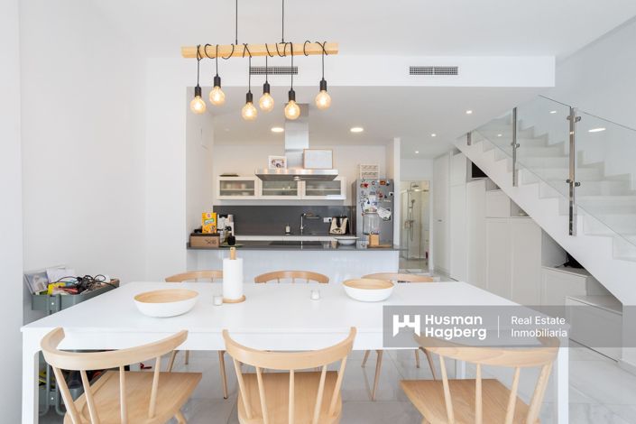 Image No.9-3 Bed Villa for sale