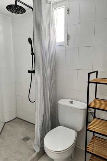 Image No.22-2 Bed Apartment for sale