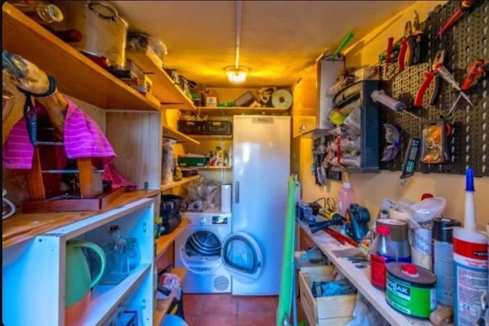 Image No.10-3 Bed Townhouse for sale