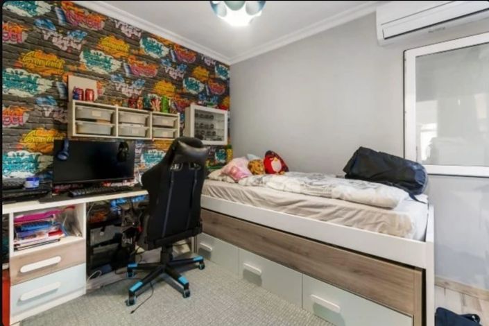 Image No.15-3 Bed Townhouse for sale