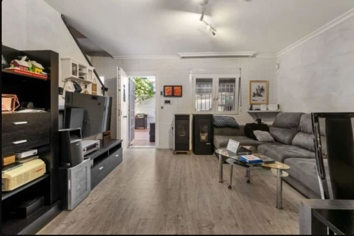 Image No.27-3 Bed Townhouse for sale