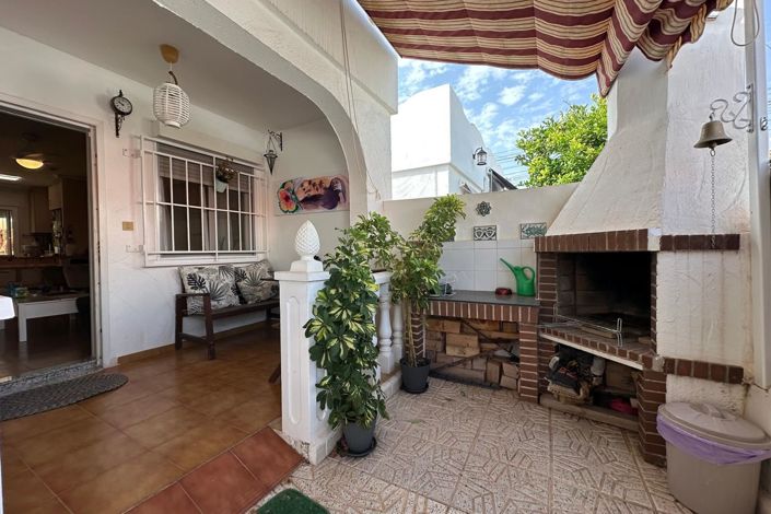 Image No.1-2 Bed Townhouse for sale