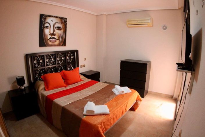 Image No.12-3 Bed Apartment for sale