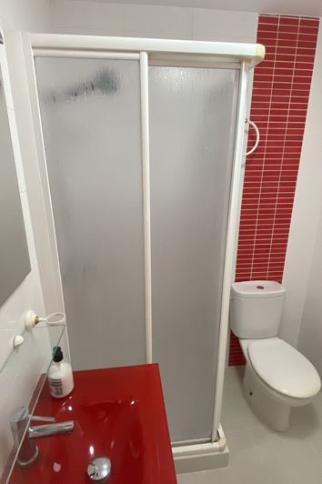 Image No.40-3 Bed Townhouse for sale