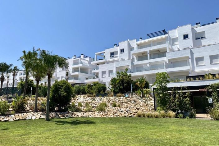 Image No.1-3 Bed Apartment for sale