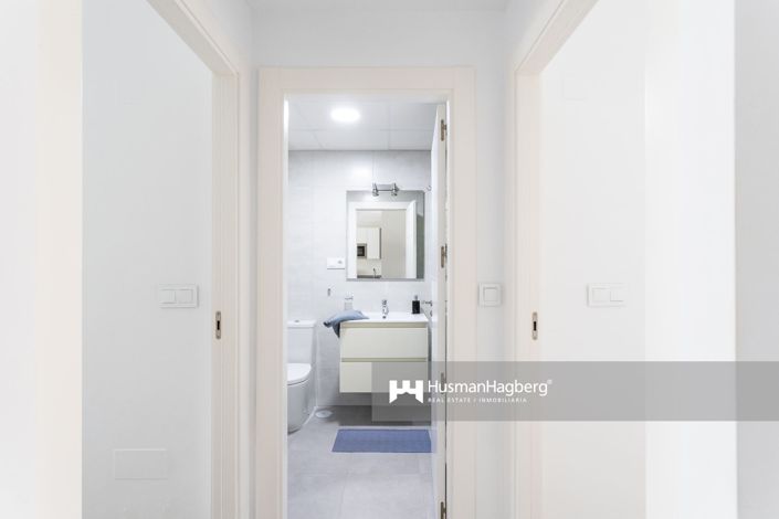 Image No.10-3 Bed Apartment for sale