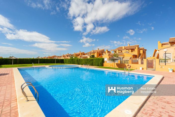 Image No.22-2 Bed Apartment for sale