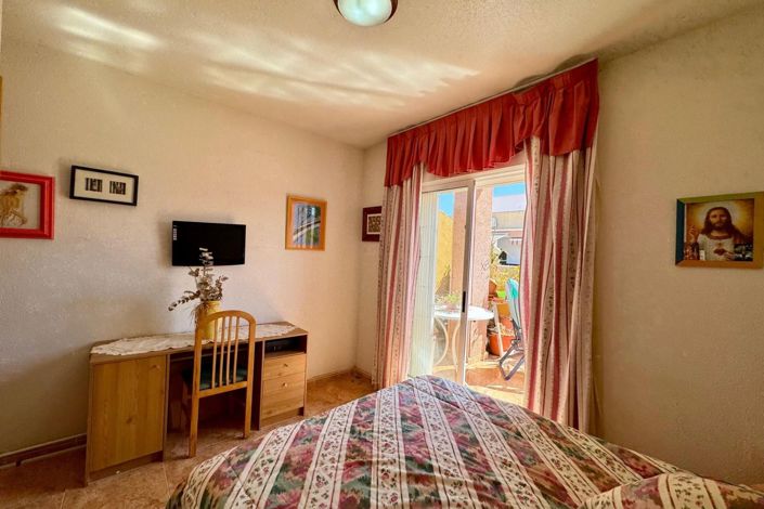 Image No.17-2 Bed Apartment for sale