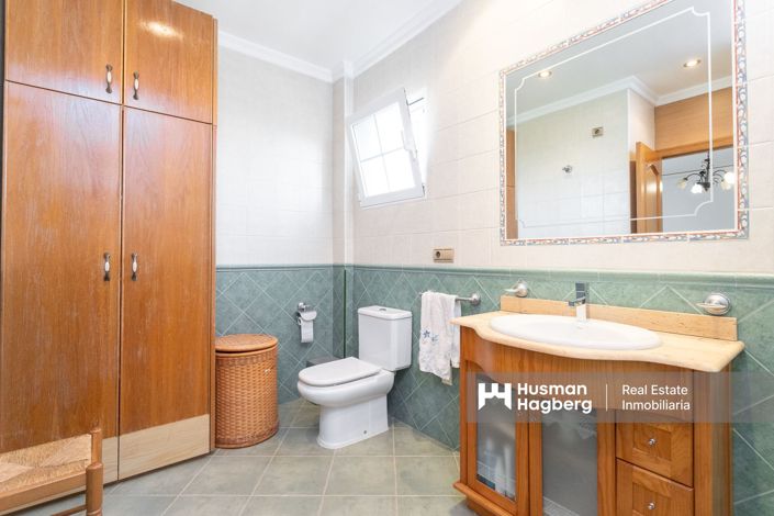 Image No.20-4 Bed Villa for sale