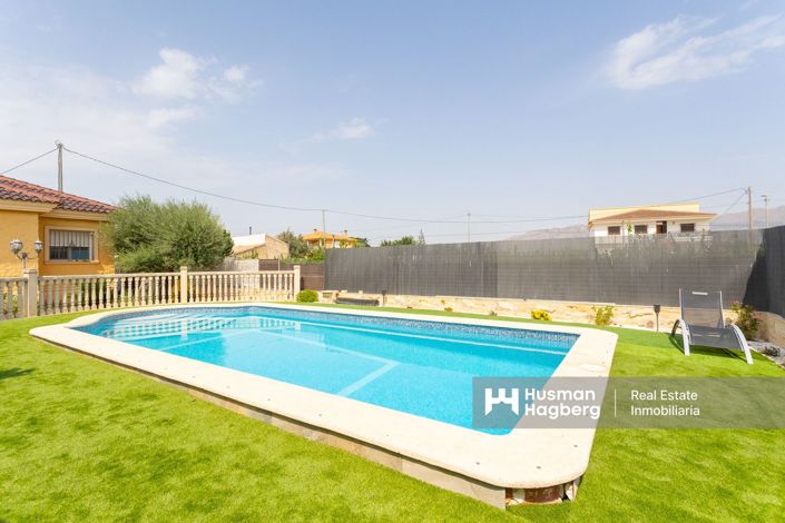 Image No.34-4 Bed Villa for sale