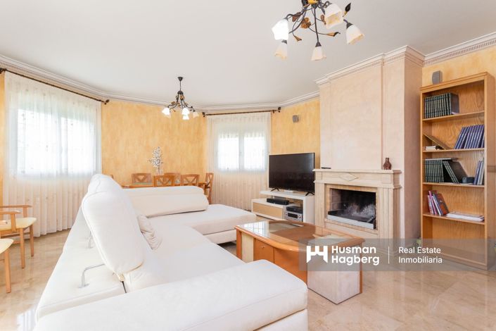 Image No.8-4 Bed Villa for sale