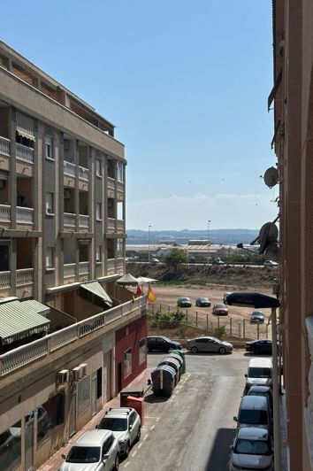 Image No.3-Appartement de 2 chambres à vendre à Alicante