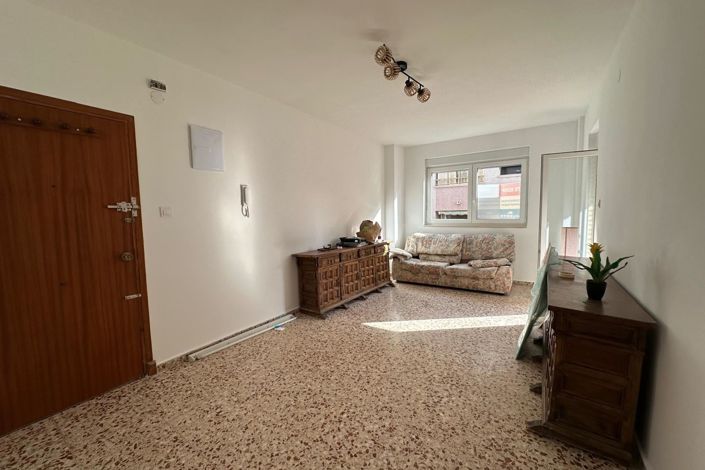 Image No.17-3 Bed Apartment for sale