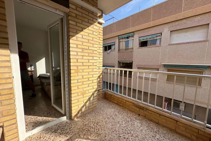 Image No.2-3 Bed Apartment for sale