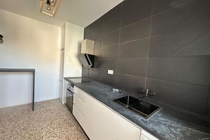 Image No.6-3 Bed Apartment for sale