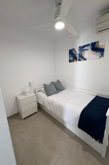 Image No.20-3 Bed Townhouse for sale