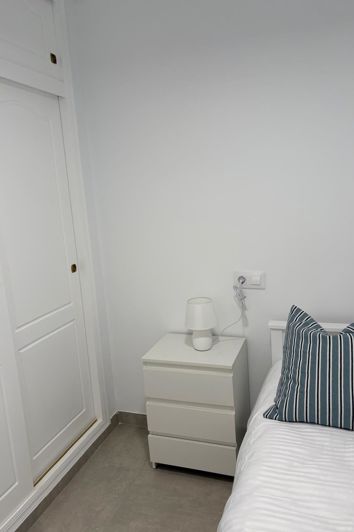 Image No.21-3 Bed Townhouse for sale