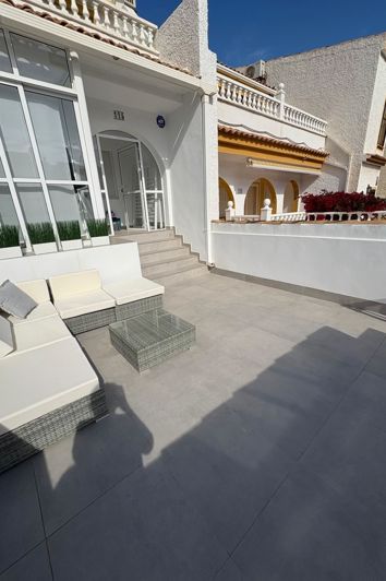 Image No.22-3 Bed Townhouse for sale