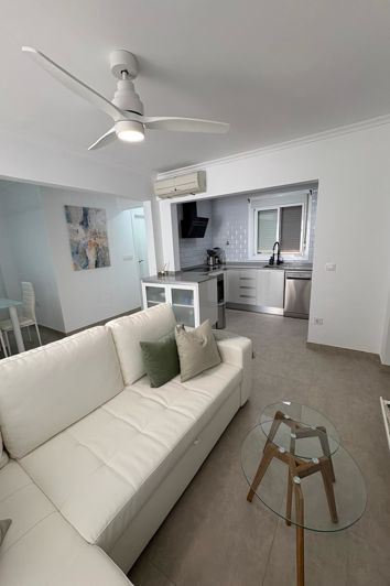 Image No.45-3 Bed Townhouse for sale