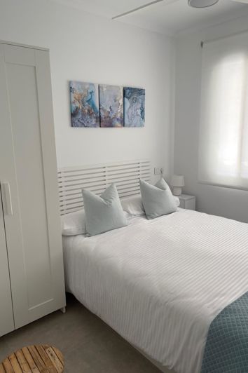 Image No.7-3 Bed Townhouse for sale