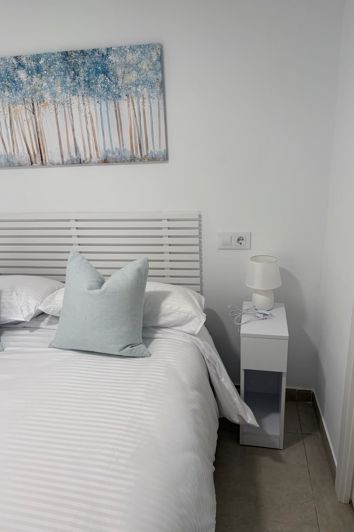 Image No.8-3 Bed Townhouse for sale