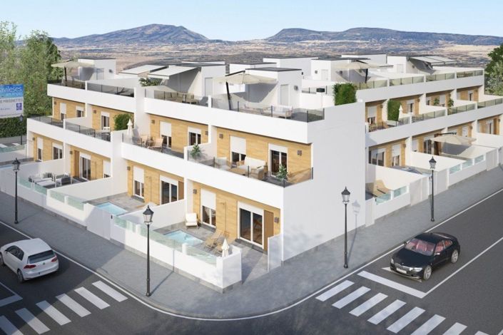 Image No.1-3 Bed Townhouse for sale
