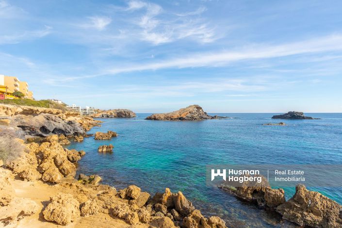 Image No.20-2 Bed Apartment for sale