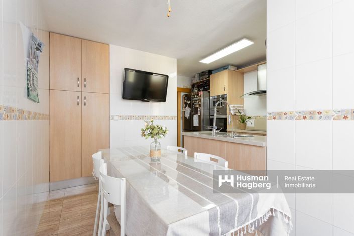 Image No.9-3 Bed Apartment for sale